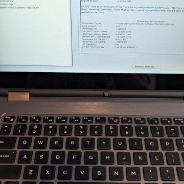 Laptop DELL touch screen