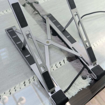 Base para laptop con dock
