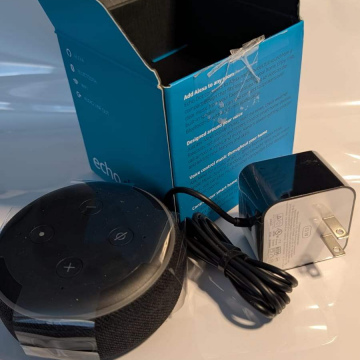 Alexa Echo 3ra generacion Gris Negra