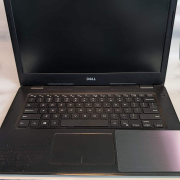 Laptop DELL Inspiron 3493